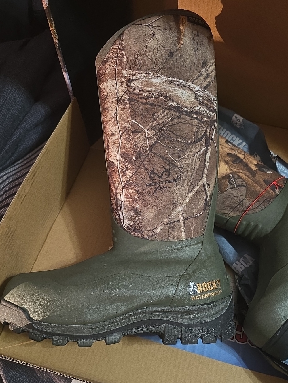 Rocky Green & Brown Mossy Oak Camo Hunting Boot